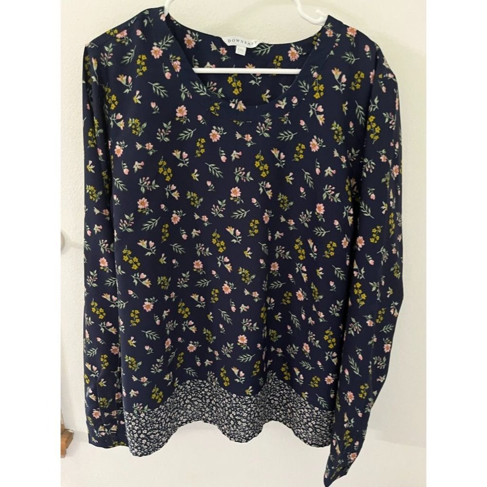 EUC DownEast Floral Top